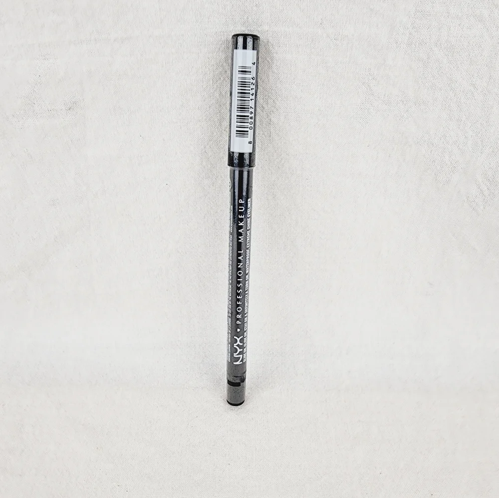 LAST ONE 🔥NYX Cosmetics Slide On Pencil eyeliner